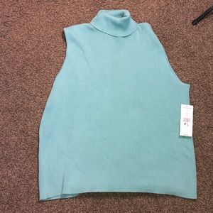 Blue short sleeve turtleneck